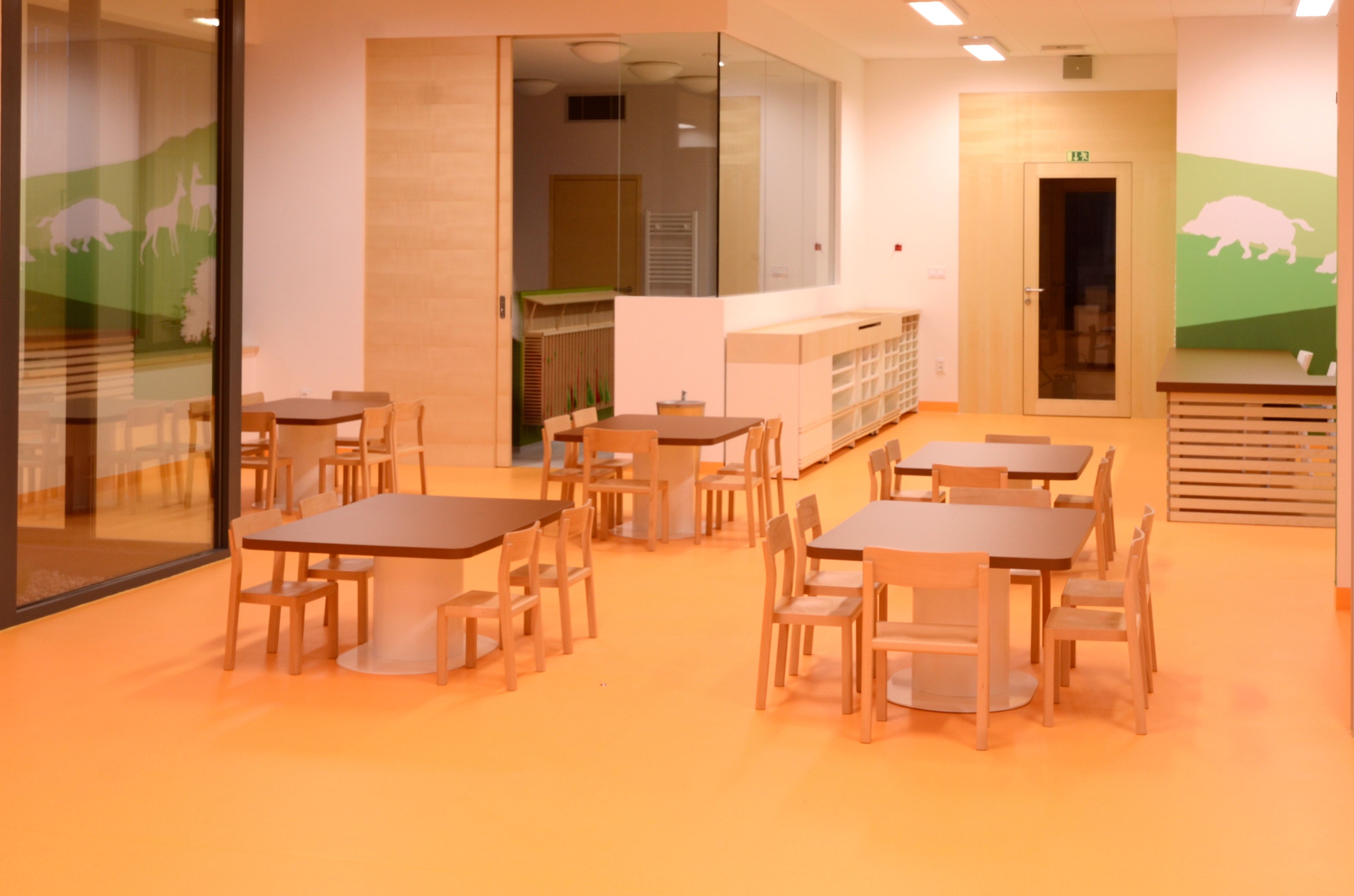 Třída hříbci Praha vybavena školním nábytkem ViVA school 