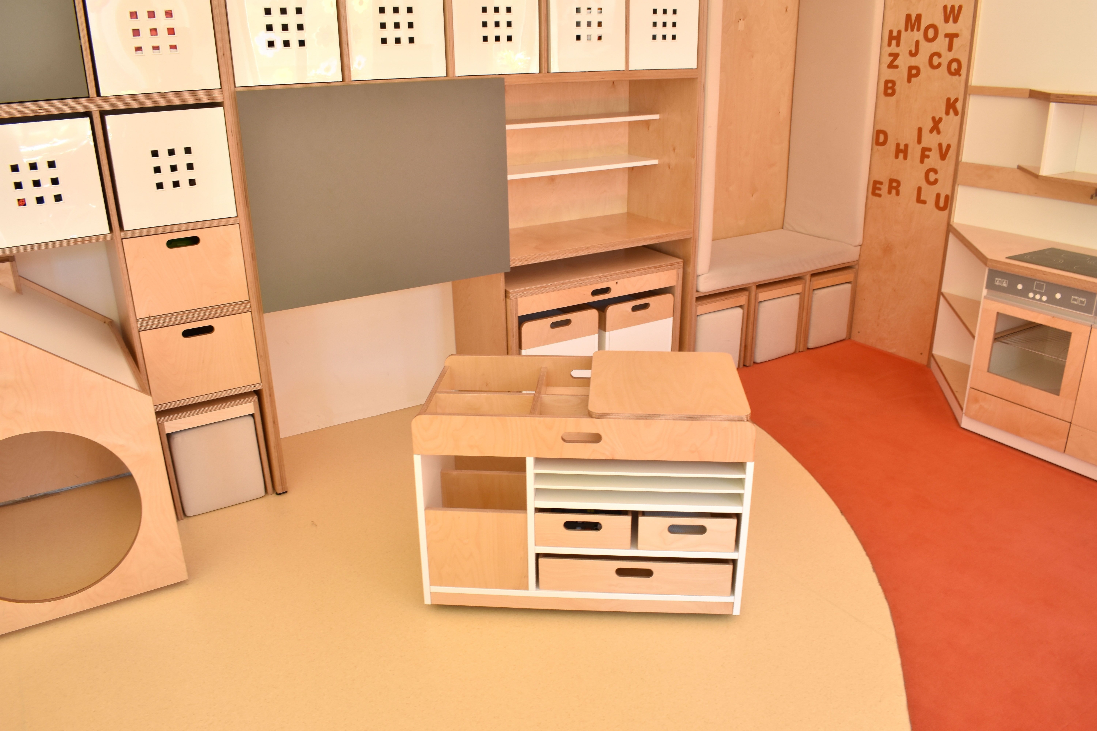 Oranžová družina základní škola Bělá pod Bezdězem