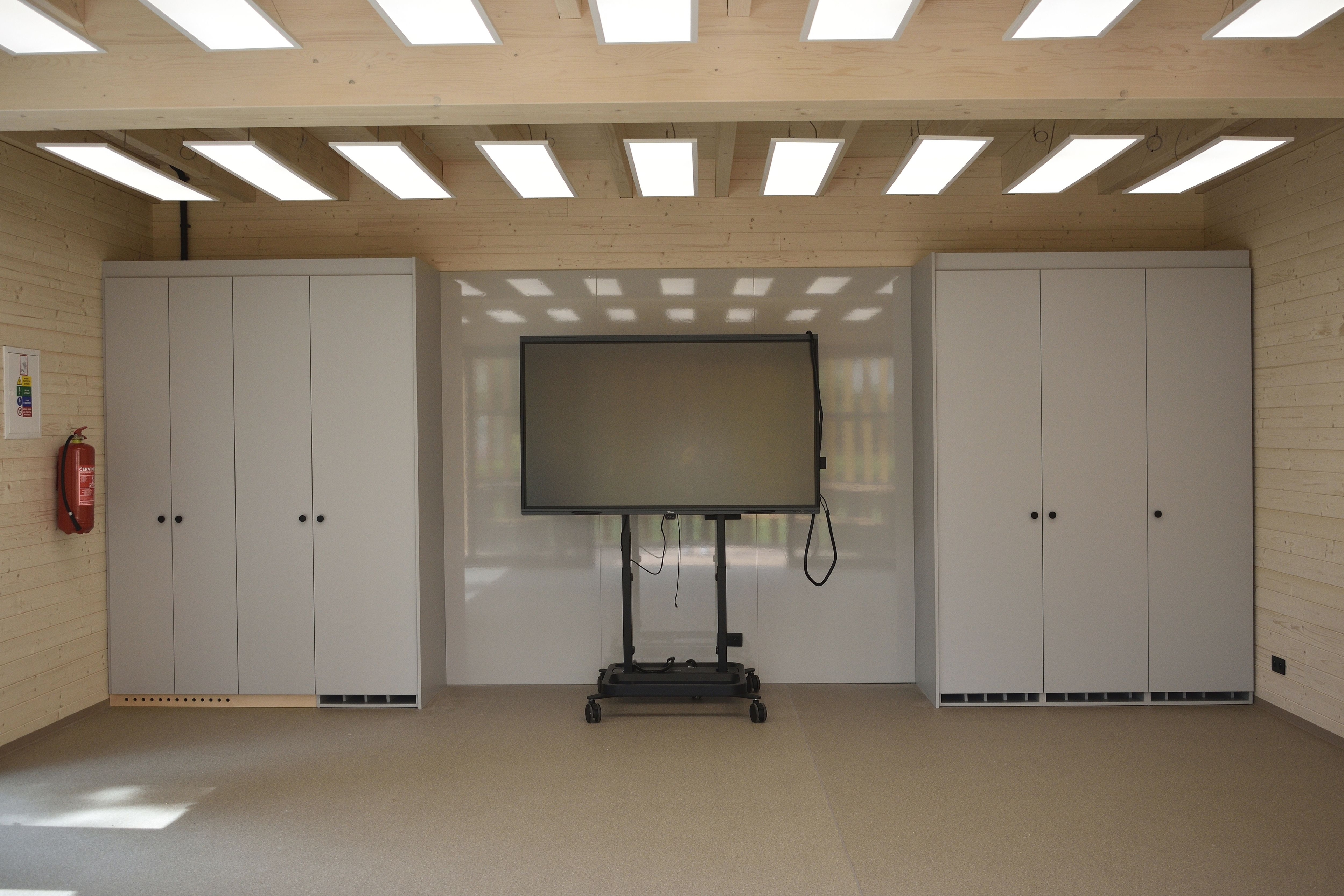 Venkovní učebna ViVA VEN Základní škola Štětí interiér 2